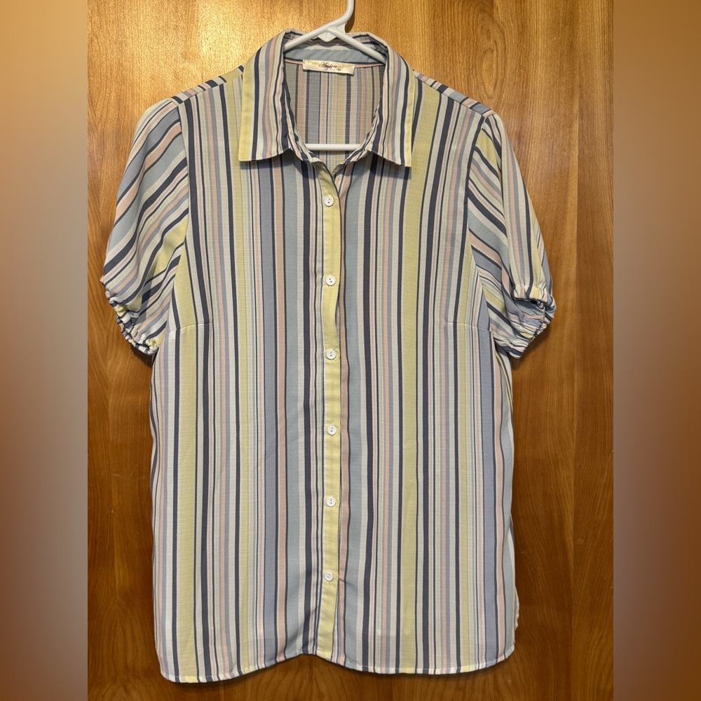 ANDREE BY UNIT Multicolor Striped Button Down Shirt